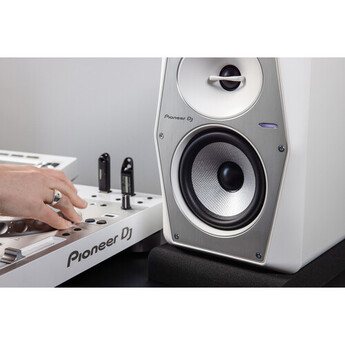 Pioneer dj VM-50 2-Way Active Studio Monitor (Single, White) — thumbnail 3